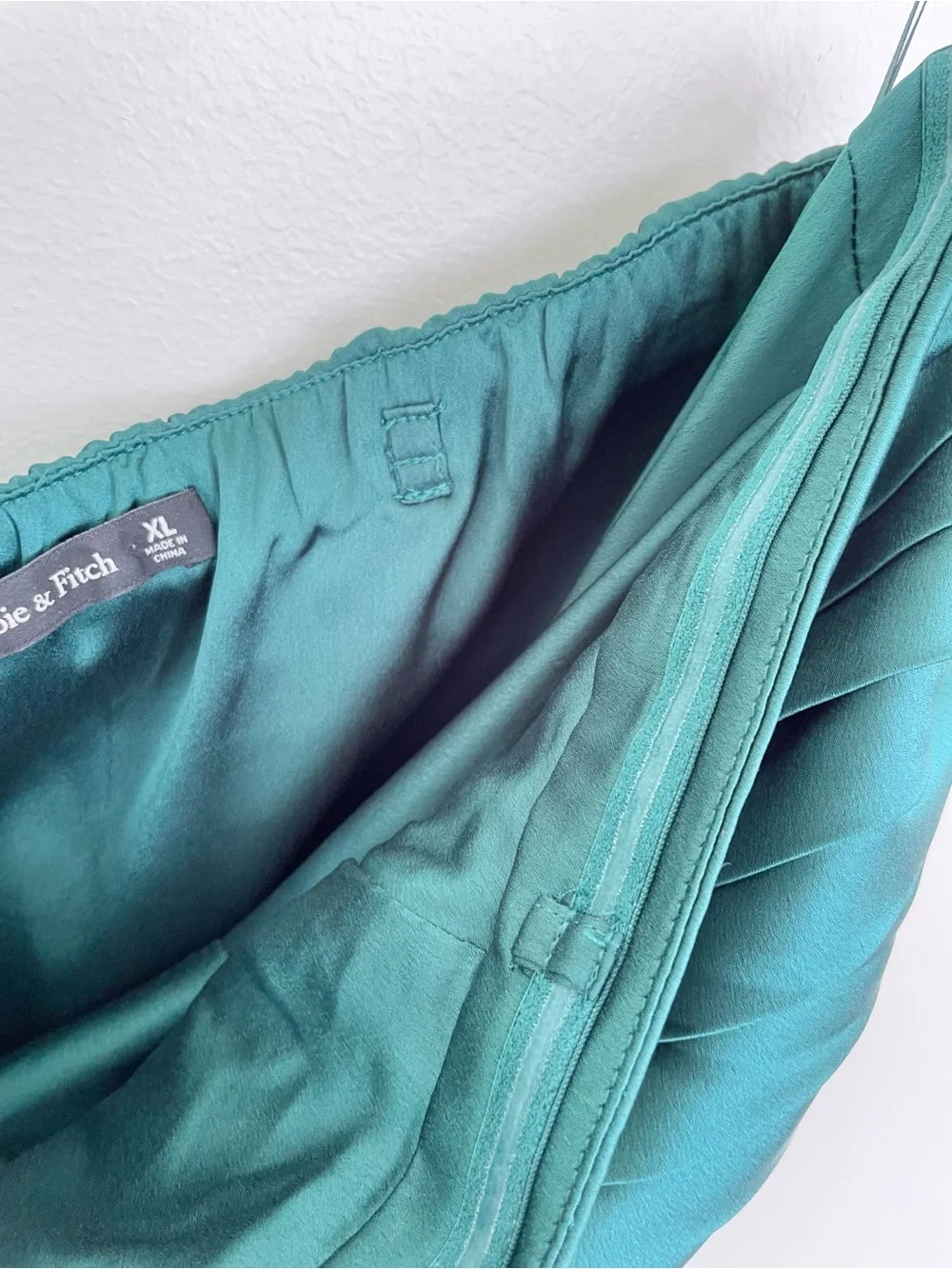 NWT Abercrombie & Fitch Giselle Strapless Pleated Maxi Dress in Emerald Green XL